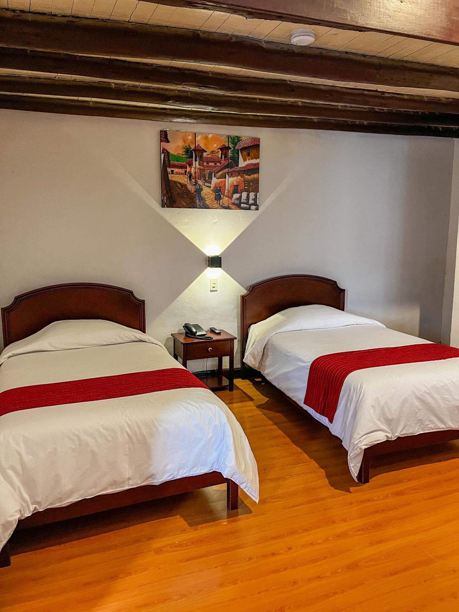 Hotel Plaza Saphi