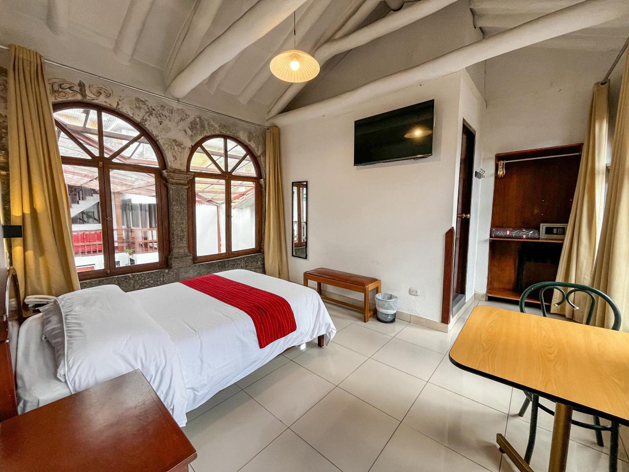 Plaza Saphi Hotel